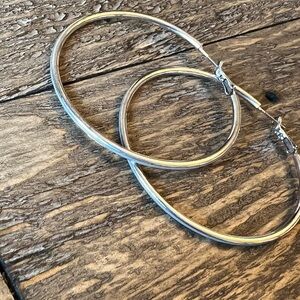 NEW MARLYN SCHIFF Hoop Earrings with Pale Green Detail in Silvertone